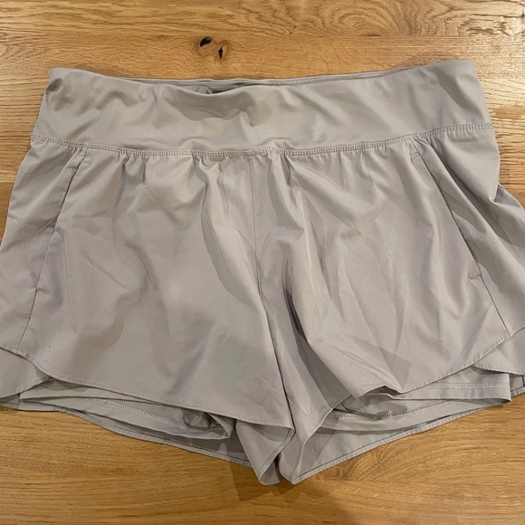 Avia Womens XXL Running Shorts Gray Athletic Lightweight Activewear - Picture 1 of 4